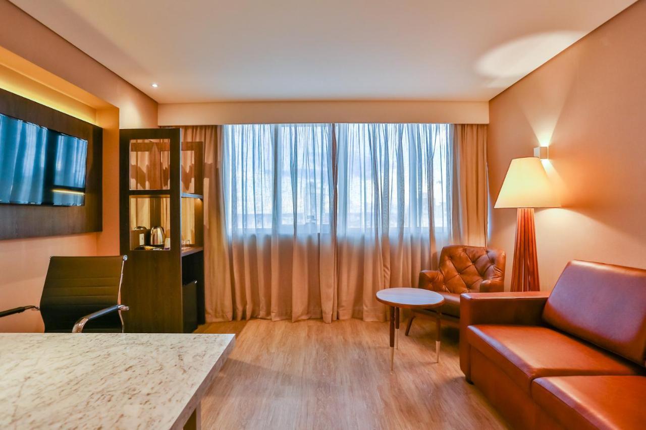 Transamerica Collection 고이아니아 외부 사진 A room at the hotel